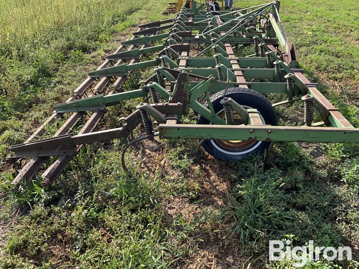 john-deere-21’-field-cultivator-w/harrow-image-4