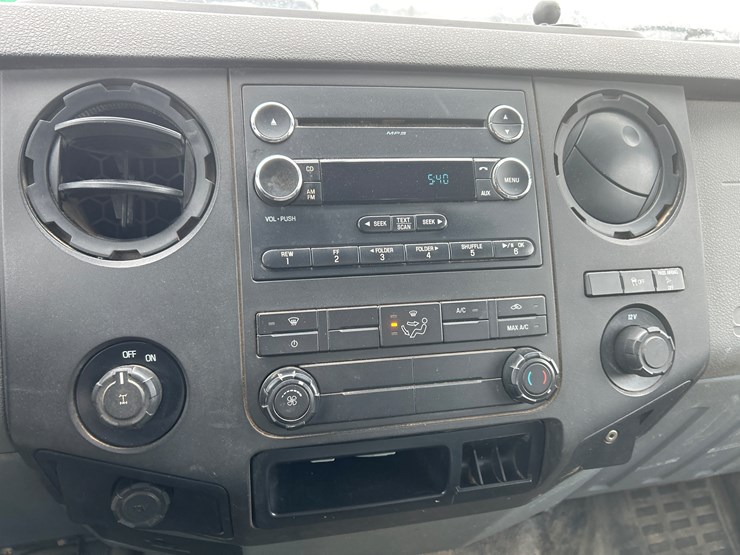 2014-ford-f250-image-48