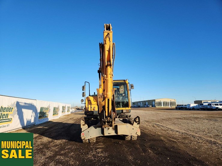 2012-hyundai-r140-w-9-excavator-image-34