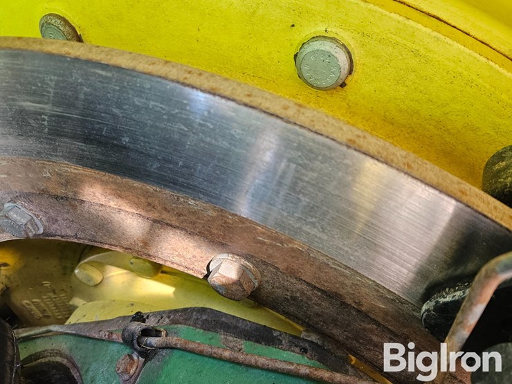 2014-john-deere-r4045-image-14