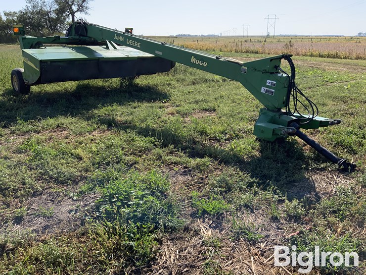 2006-john-deere-946-image-3