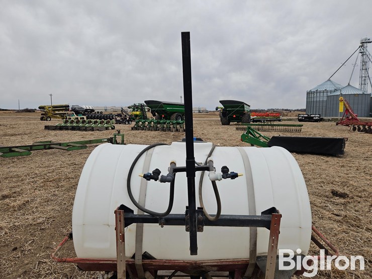 300-gallon-3-pt-sprayer-image-12