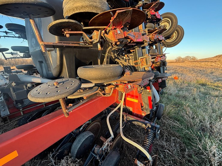 case-ih-adx2230-image-3