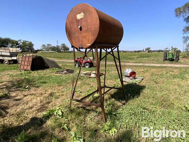 200-gallon-fuel-tank-image-1