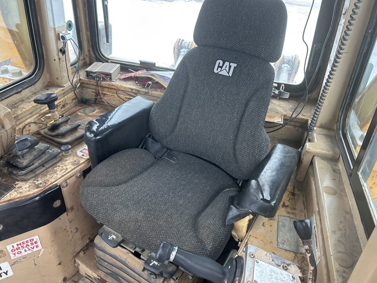 caterpillar-d8r-image-75