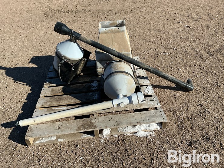 dry-inoculant-applicators-image-2