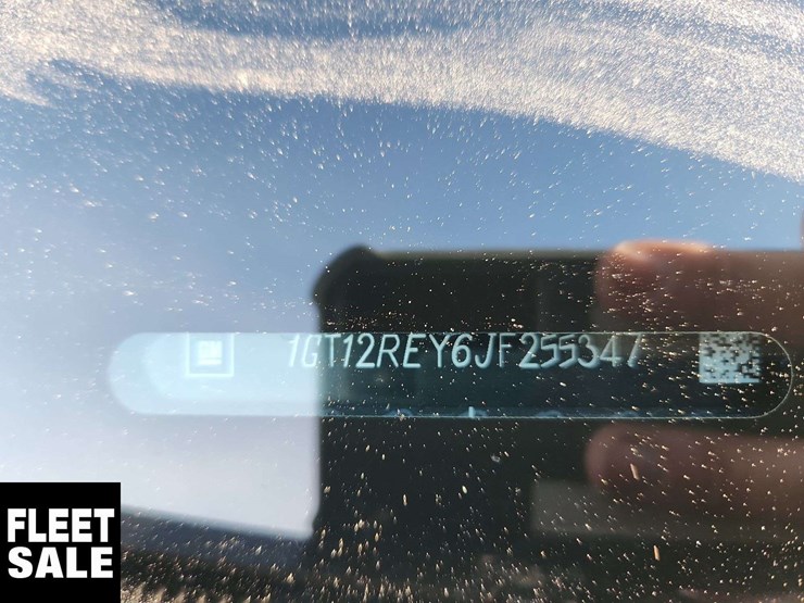 2018-gmc-sierra-2500hd-image-11