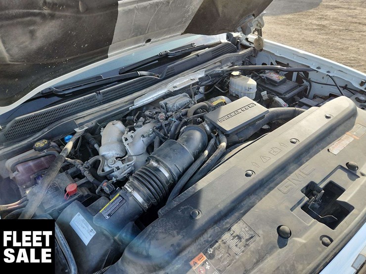 2018-gmc-sierra-2500hd-image-28