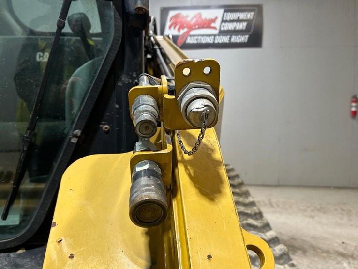 caterpillar-279c2-image-11