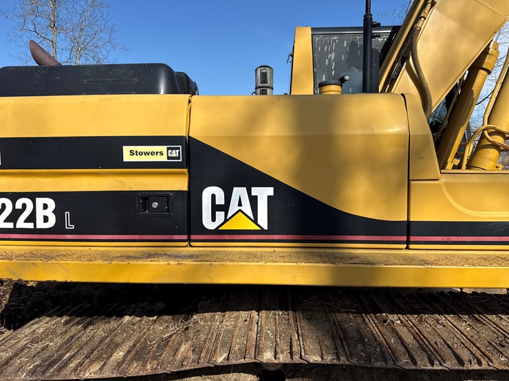 caterpillar-322-image-19