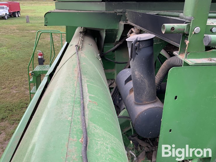 2009-john-deere-9570-sts-image-16