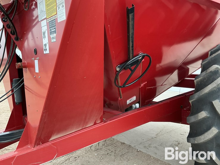 2010-j&m-750-image-15