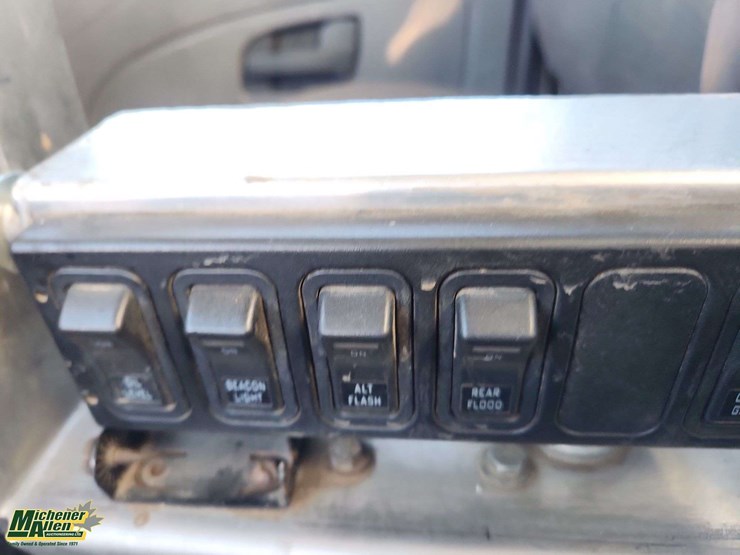 2009-international-workstar-7500-image-14