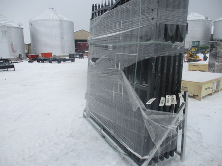 #5743-•-5.8m-iron-gate-image-1