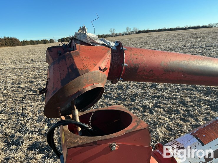 feterl-grain-auger-w/swing-hopper-image-13