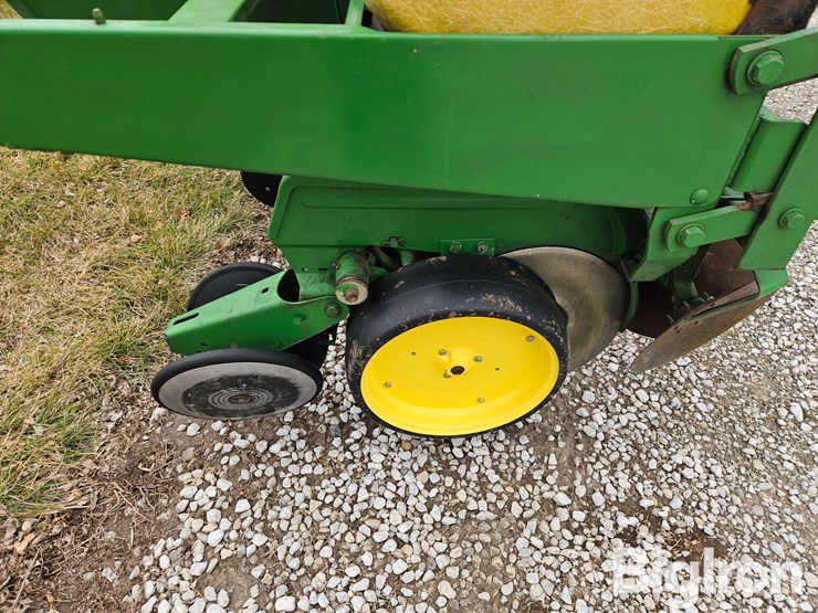 john-deere-7100-image-17