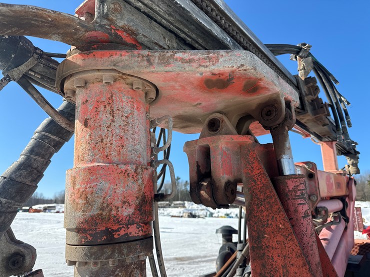 2009-sandvik-dc302r-image-11