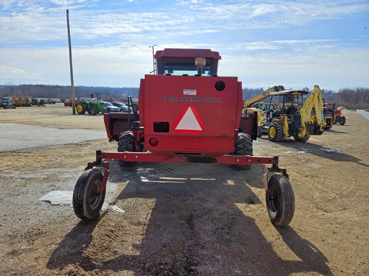 case-ih-8830-image-4