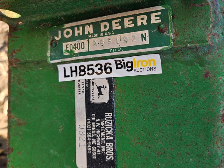 john-deere-400-image-18
