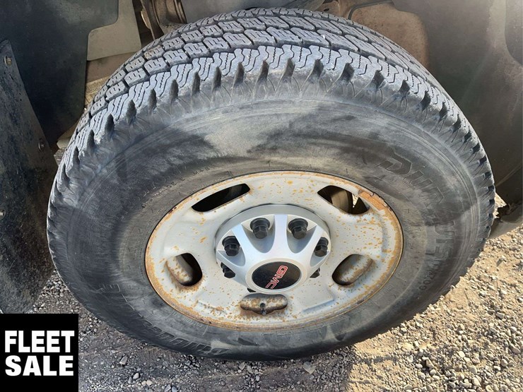 2013-gmc-sierra-2500hd-image-13