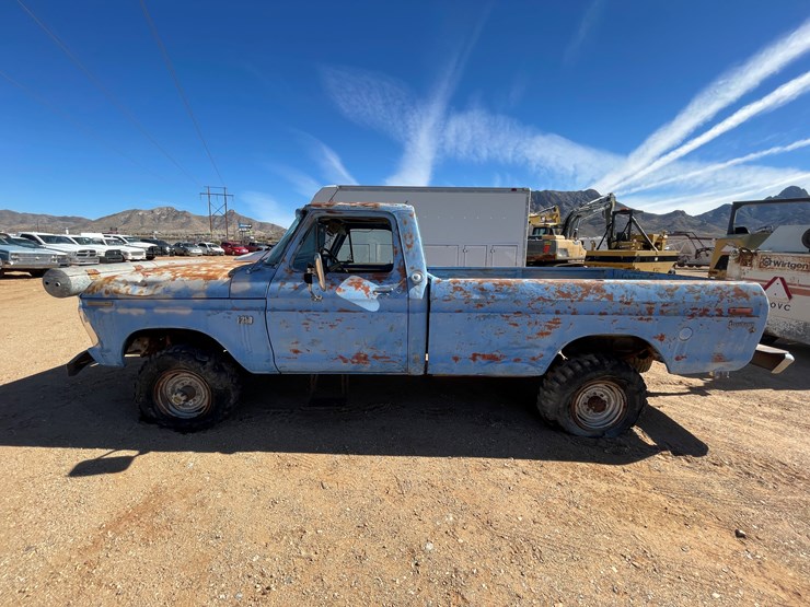 1975-ford-f250-image-1