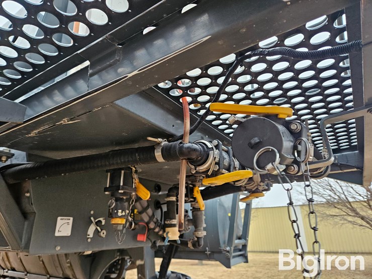 2012-hagie-dts10-image-12