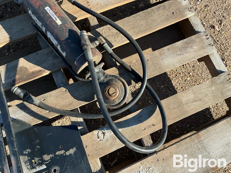 hydraulic-3-pt-3rd-link-image-9