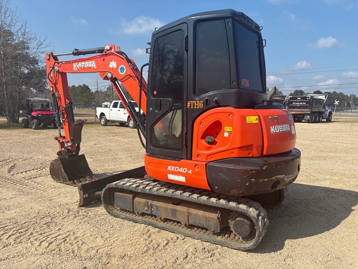 2017-kubota-kx040-4r3a-image-5