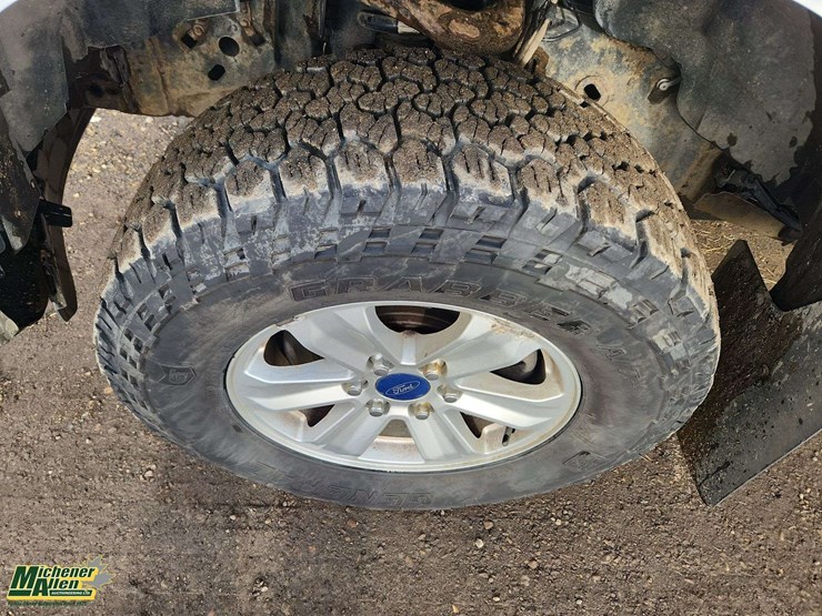 2015-ford-f150-xlt-image-9