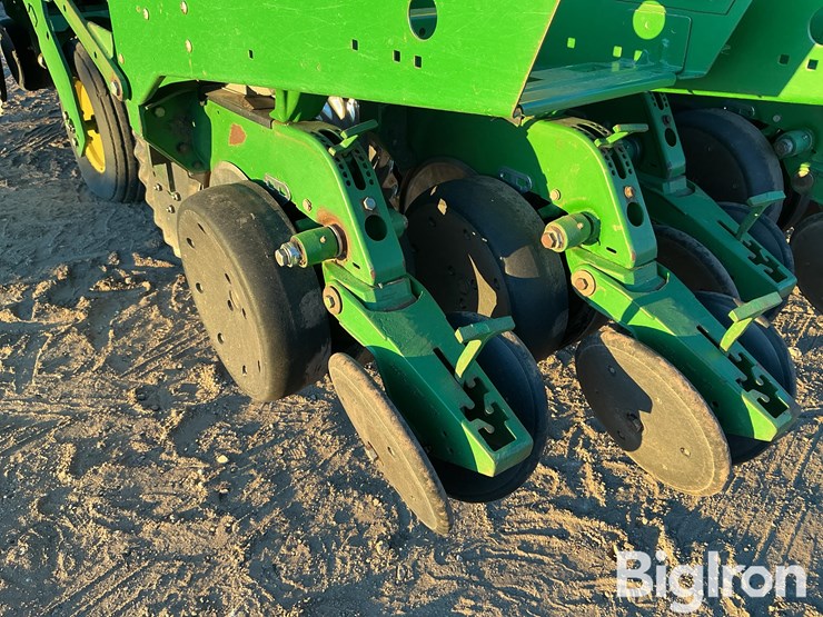 john-deere-1780-image-18