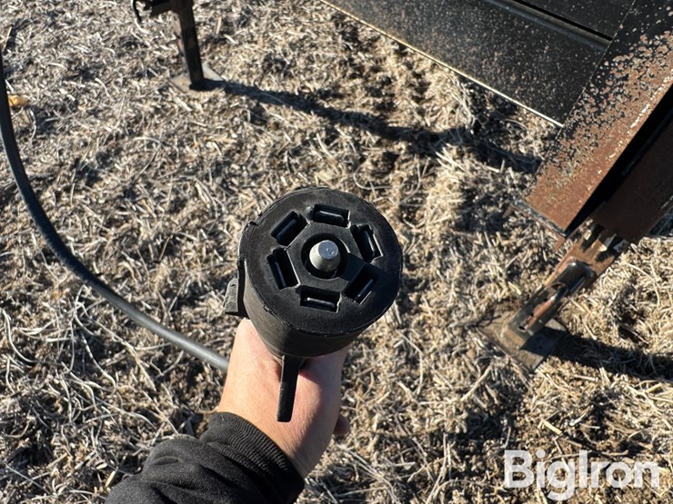 2011-delta-t/a-gooseneck-flatbed-trailer-image-14