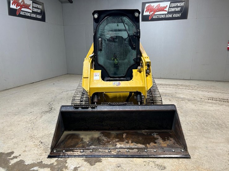 2020-caterpillar-259d3-image-7