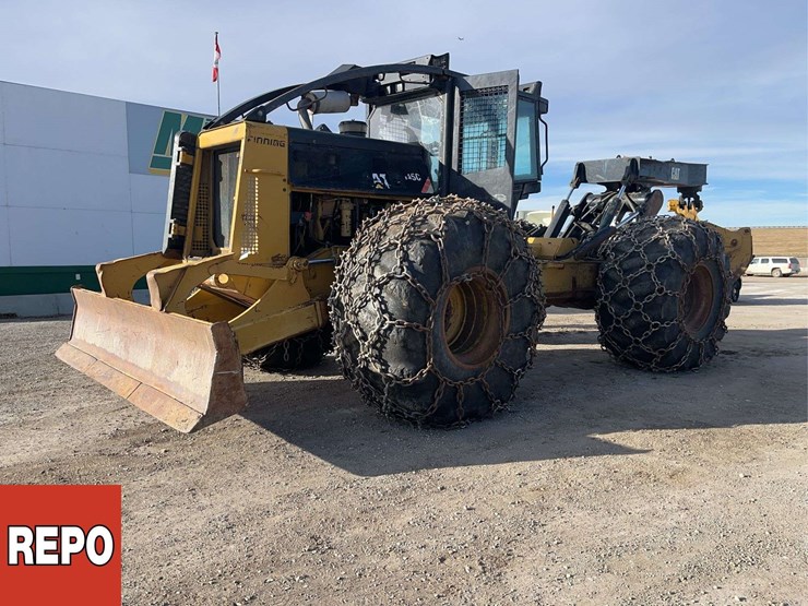 caterpillar-545c-image-1