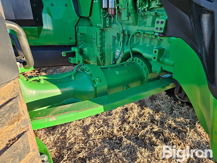 2021-john-deere-8rx-370-image-16