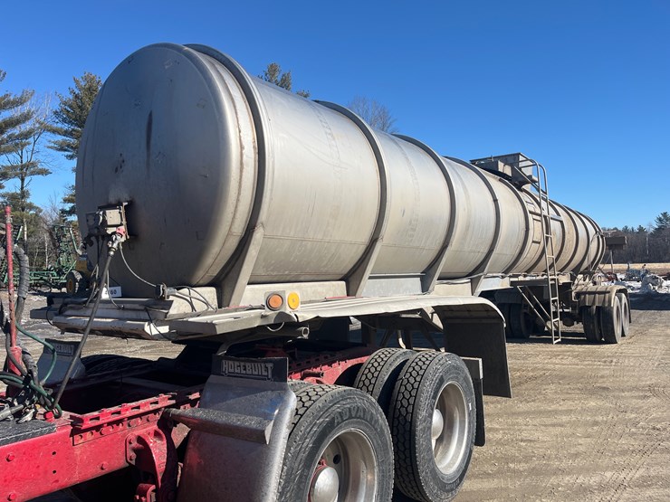 #4860-•-bar-bel-manufacturing-103-sm-manure-tanker-image-1