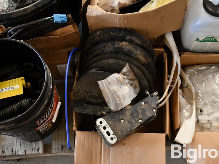 pallet-of-farm-support-image-11