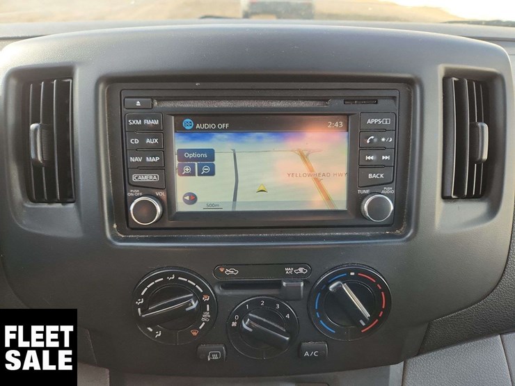 2018-nissan-nv200-image-22