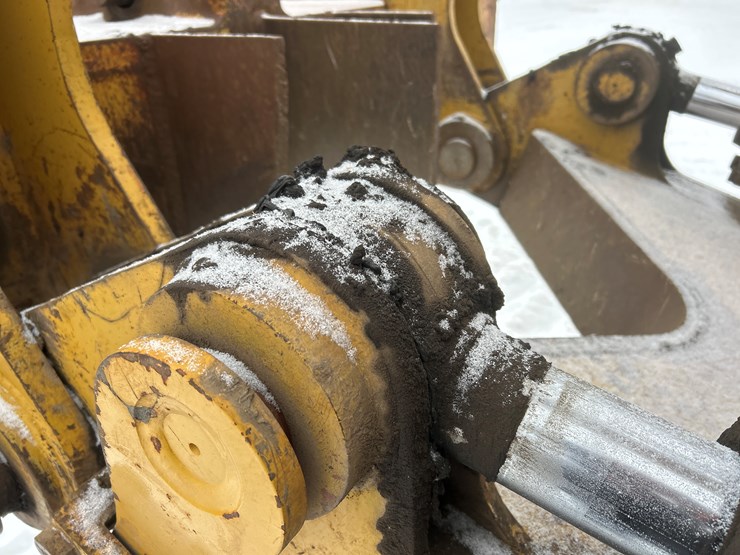 caterpillar-d8r-image-35