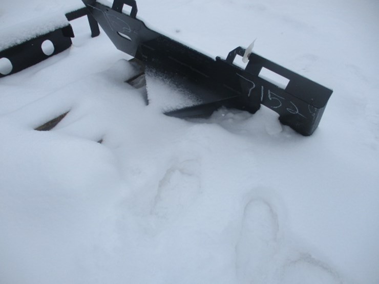 #5665-•-skid-steer-2-in.-hitch-receiver-v2-image-2