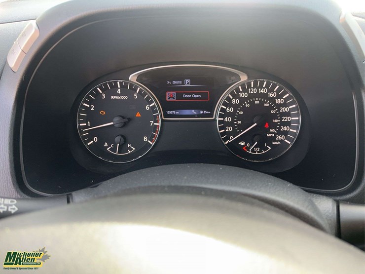 2017-nissan-pathfinder-image-19