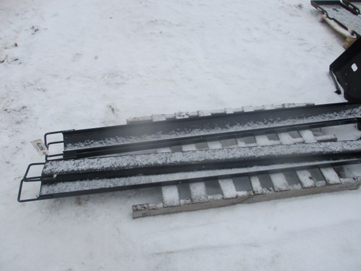 #5679-•-1-set-of-84-in.-light-duty-fork-extensions-image-1