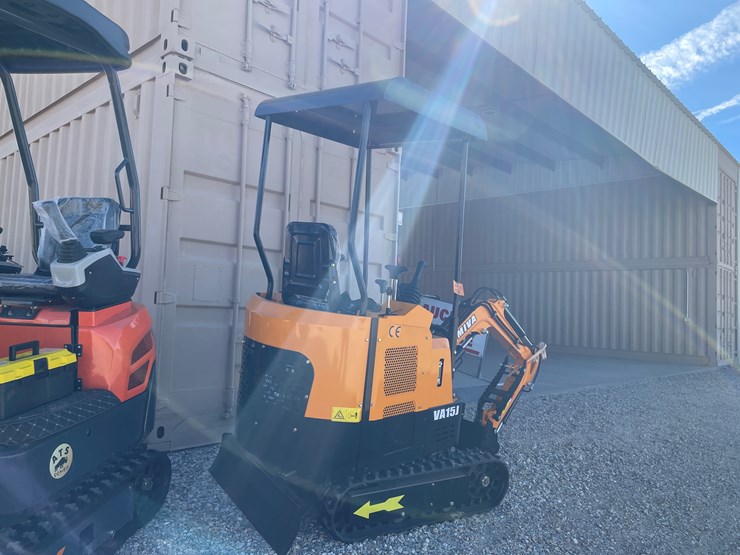 #2116-•-lot-2116-image-3