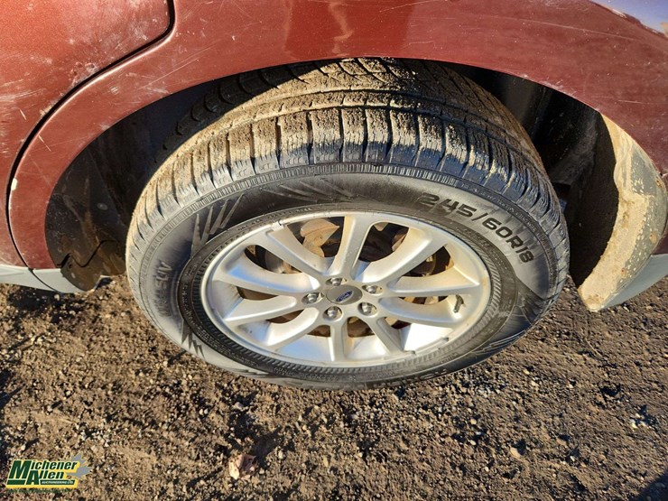 2010-ford-edge-sel-image-11