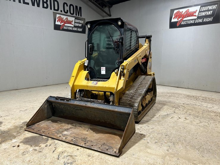 2020-caterpillar-259d3-image-38