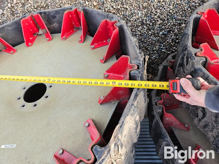 lindsay-nftrax-airless-pivot-tires-image-6