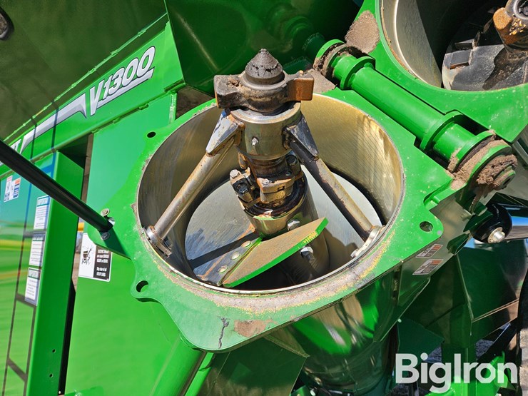 2020-brent-v1300-image-9