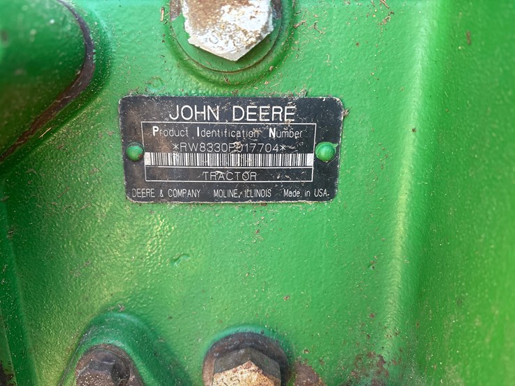john-deere-8330-image-19