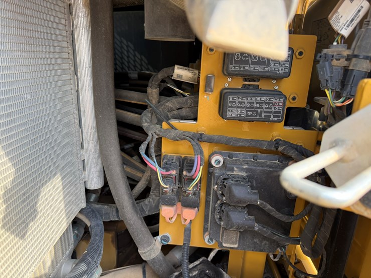 2024-caterpillar-308cr-image-53