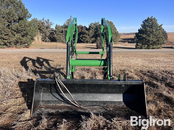 kmw-1750-loader-image-2