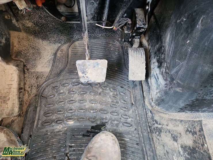 2012-international-workstar-7400-image-15